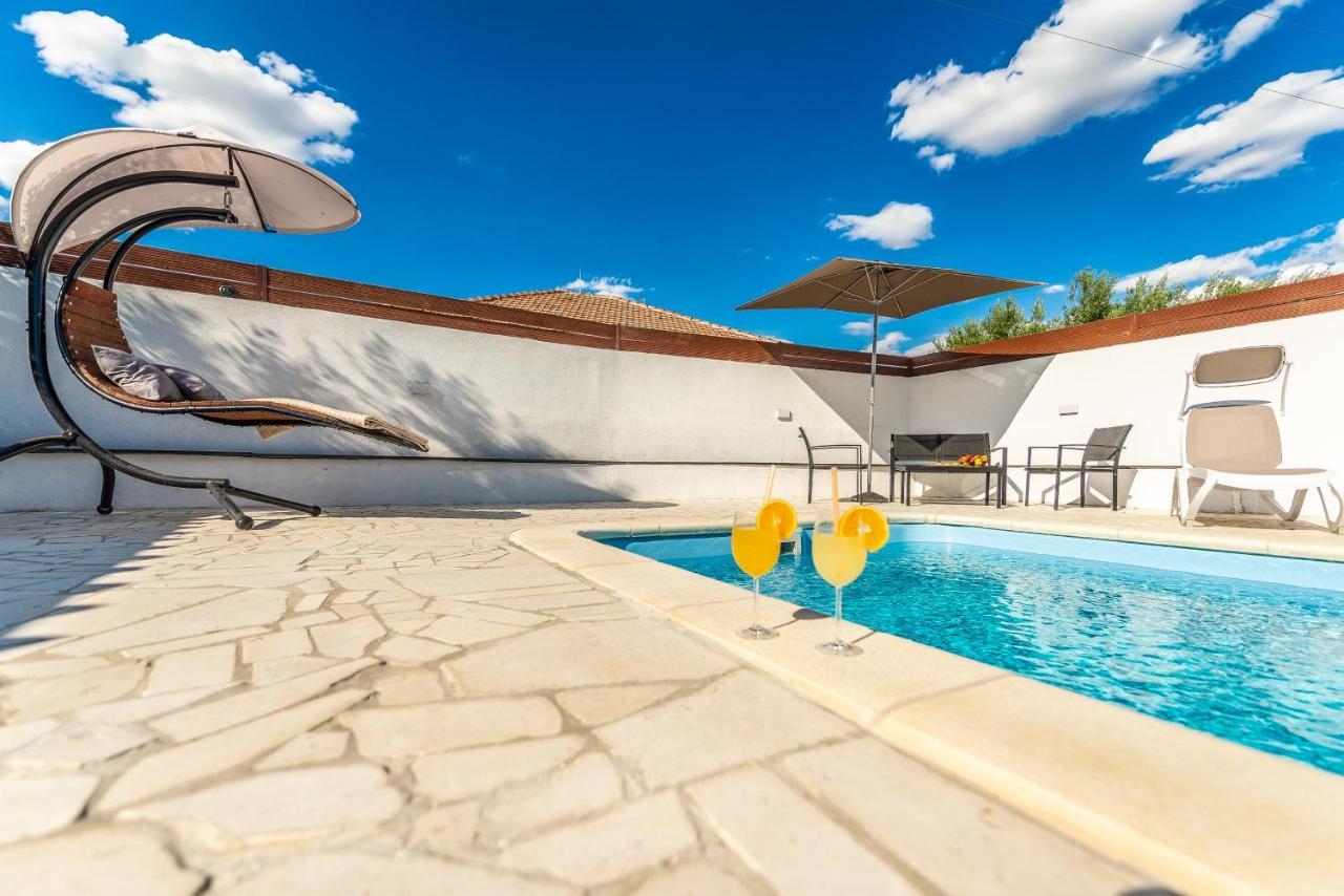 Apartman Luka Vrana  Exterior foto